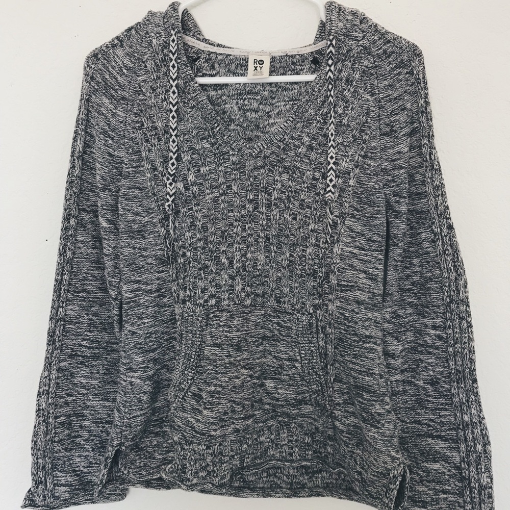 black and white knit sweater